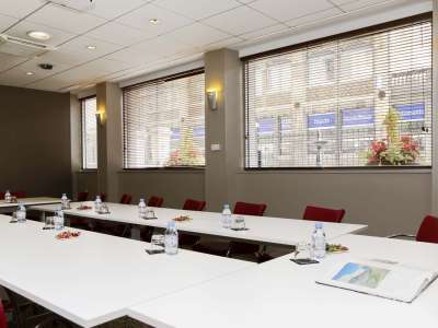 © IBIS CENTRE-VILLE