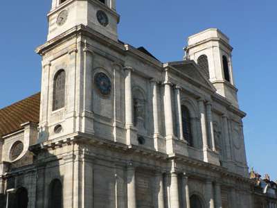 © EGLISE ET ESPACE MUSEE SAINTE MADELEINE