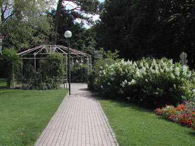 © LE JARDIN DU CASINO