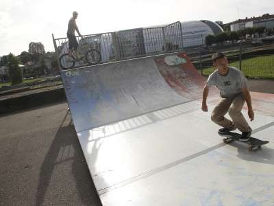 © skate park besancon