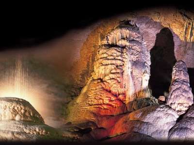 © © Gouffre de Poudrey