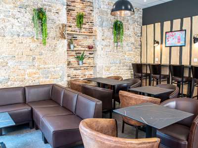 © French Coffee Shop