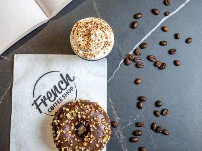 © French Coffee Shop